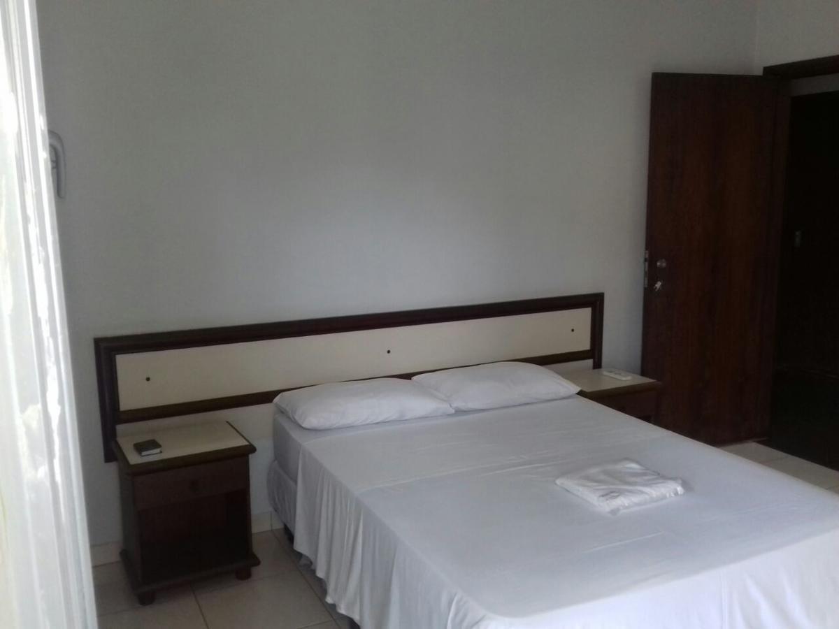 Murad Palace Hotel Joao Pinheiro Екстериор снимка