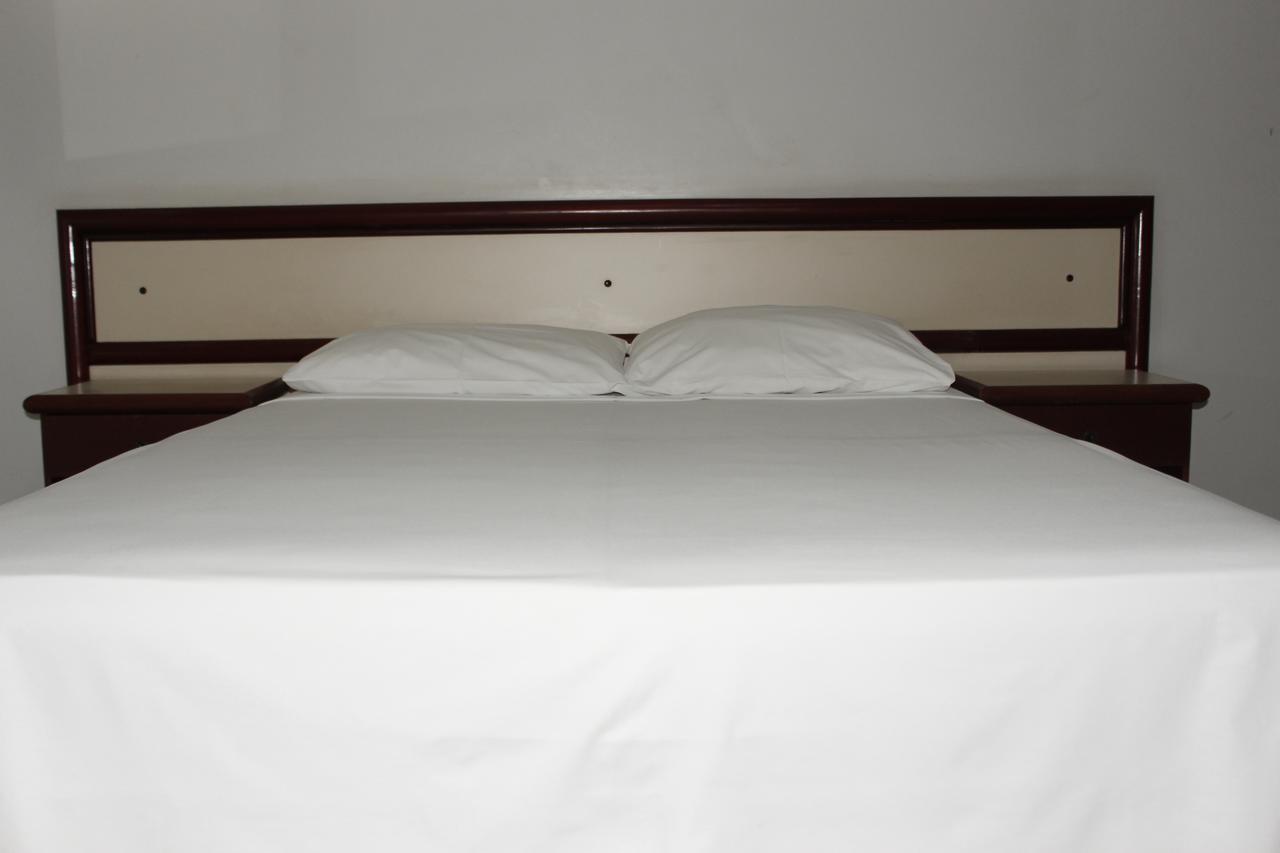 Murad Palace Hotel Joao Pinheiro Екстериор снимка
